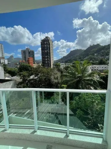 Lívia Machado Imóveis Vende, Apartamento Decorado, 3 Quartos, 2 Vagas em Bento Ferreira, V