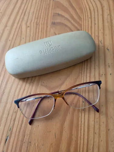 Armaçao de Oculos Feminino Bulget 