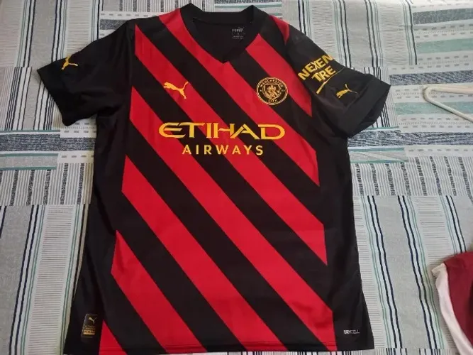 Camisa Manchester City Football Club. 74x55, G. Original Puma. Retirada ou envio!