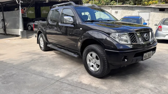 FRONTIER 2.5 LE 2012