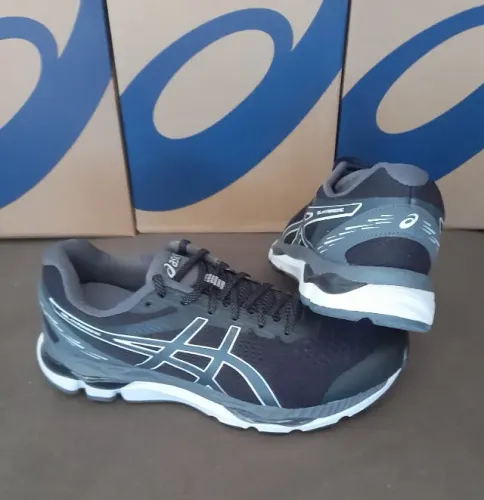 Tênis Asics Gel Hypersonic black Tam 40 e 44 (original / novo)