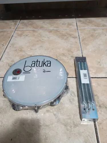 Kit Pandeiro 10" polegadas Batuka + Reco Reco 3 molas profissional Luen na promoção 