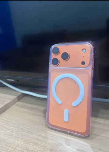 iPhone 11 montado 17pro 