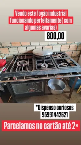 Vendo fogão industrial 6 bocas