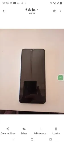 Celular A13 em ótimo estado, com carregador original. Apenas marcas de uso