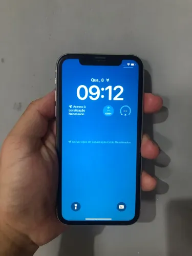 Vendo celular iPhone 11 64 GB