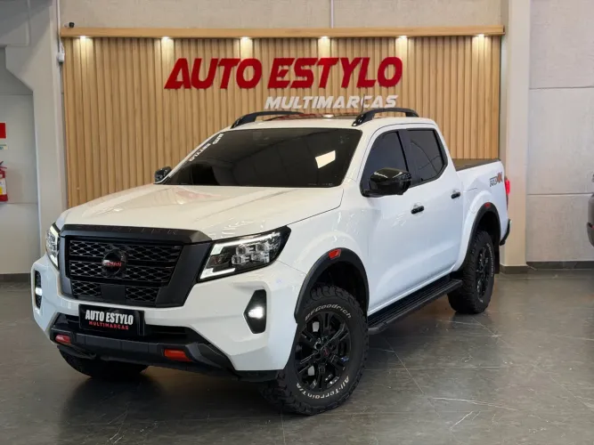 Nissan Frontier Pro4x CD 4X4 2.3 Bi-TB Die. AUT 2023