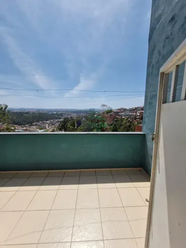 Casa para Aluguel com 2 dormitórios, sendo 1 suíte