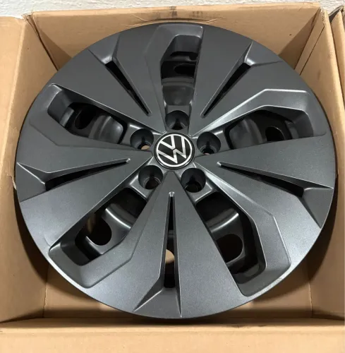 Jogo novo de 4 rodas de ferro pretas (5 FUROS) Aro 16 + Calotas escurecidas Volkswagen