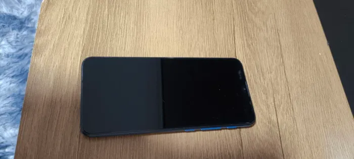 Moto E7 Plus 64GB / 4GB RAM - Impecável, Sem Marcas de Uso!