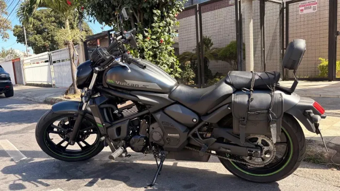 Vulcan 650 muito zero