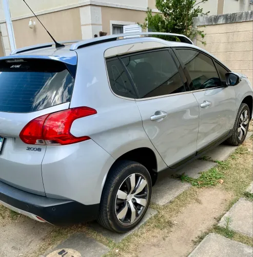 Peugeot 2008 Griffe 1.6 Flex 16V 5P Aut. 2016
