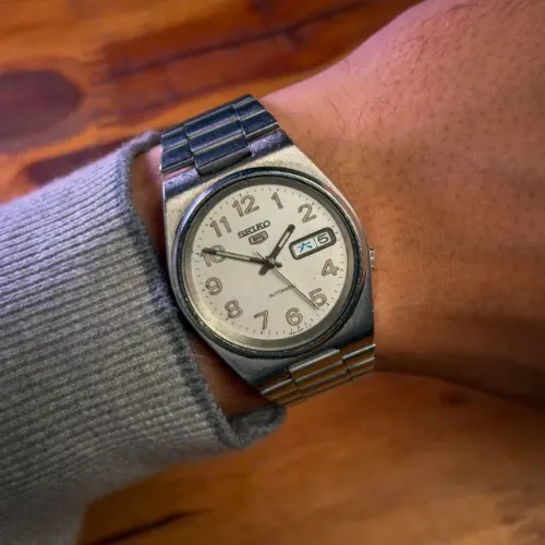 Seiko 5 7s26-0454 Vintage 2000 Automático - Branco com números arábicos 37mm - PF54