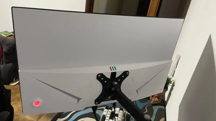 Monitor gamer HQ Screen Curvo 24? - 165Hz com braço articulado