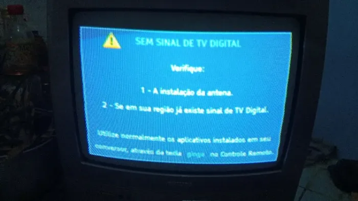 TELEVISÃO COM CONVERSOR E DVD