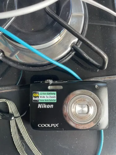 Camera Nikon Coolpix s2600