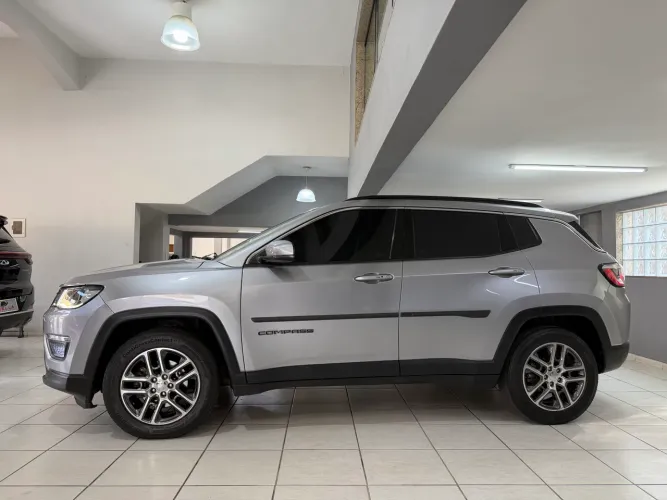 Jeep Compass Sport 2.0 4X2 Flex 16V Aut. 2021