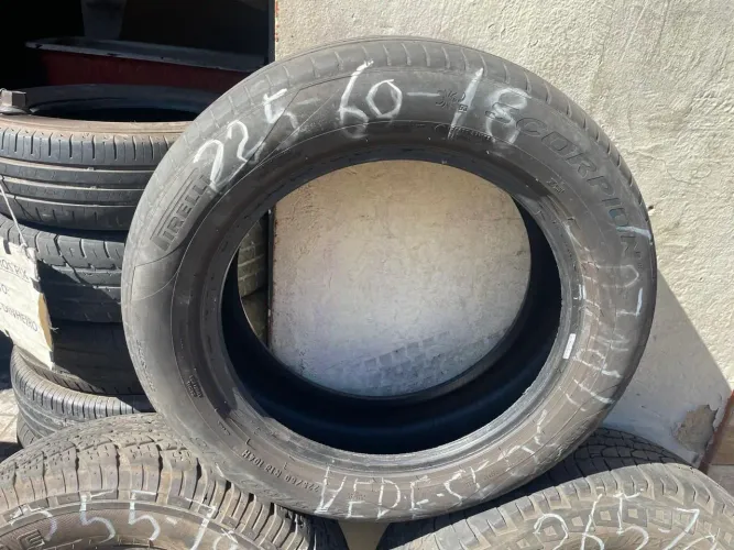 Pneu 225 60 r18
