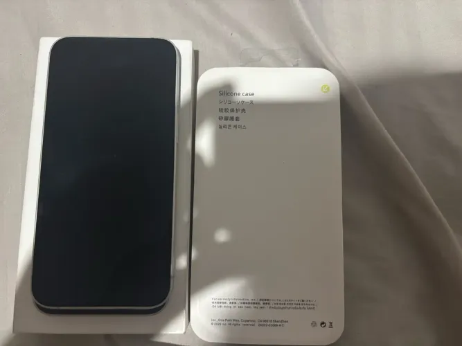 VENDO IPHONE 17E
