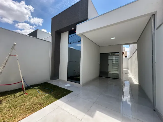 Casa à venda no bairro Jardim Olímpico