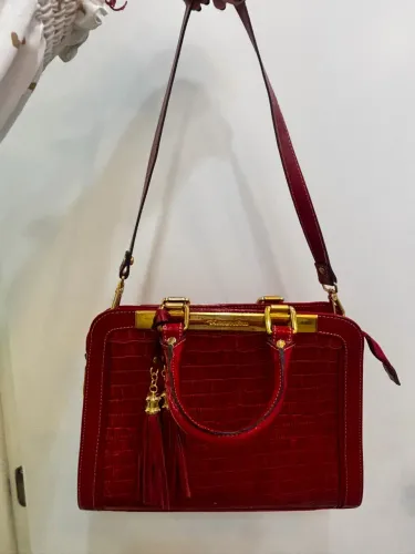 Bolsa Anandra seminova em ótimo estado