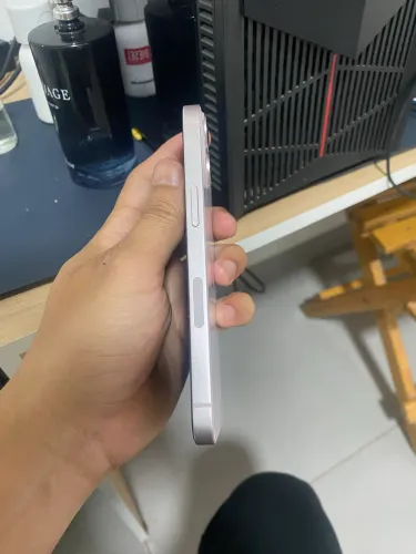 Vende-se iPhone 13 128gb
