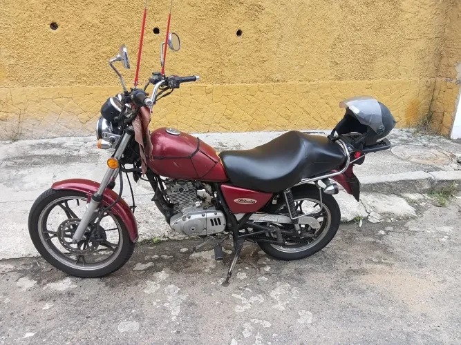 Vendo intruder 125 2012