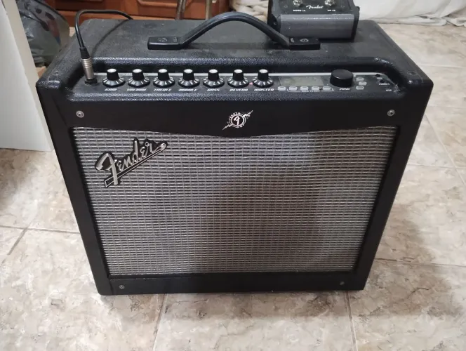 Amplificador Fender Mustang 3 v2