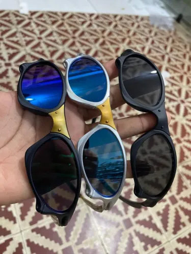 Óculos da Oakley modelos Juliets