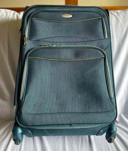 Mala Samsonite azul capacidade 23 kg