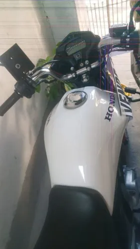 Vendo ou troco por carro de mesmo valor  fan 125 cargo 