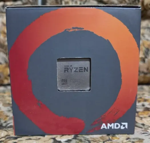 Processador AMD Ryzen 7 1700 (8 Núcleos) AM4 c/ Cooler original na caixa