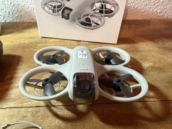 DJI Neo