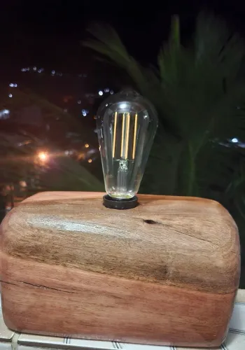 Luminária rústica 