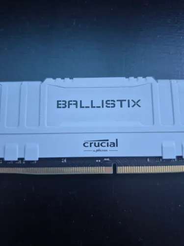Memória RAM DDR4 8 GB(x2)- Crucial Ballistix