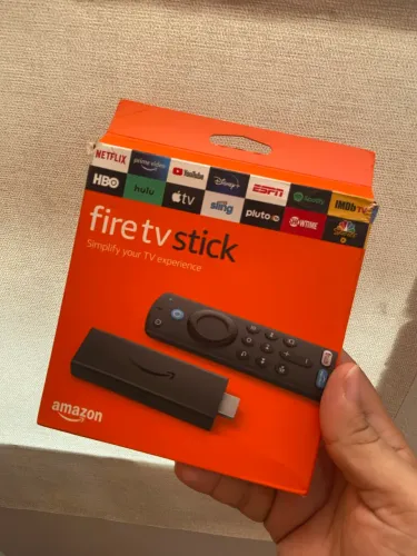 Fire TV Stick Amazon 3ª Geração - Controle Alexa com Volum