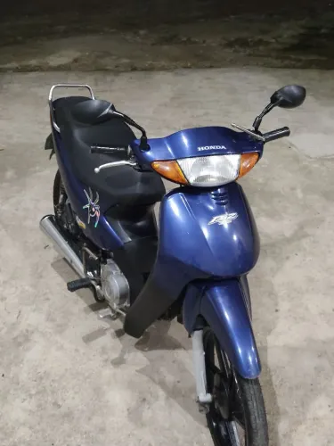 Biz c100 2004