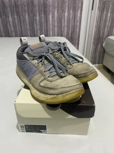Tênis Nike booker 1