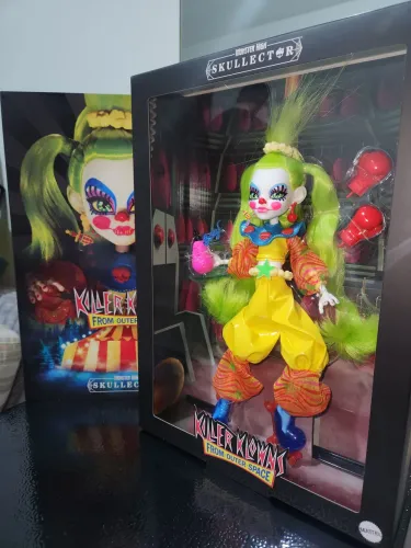 Killer klowns monster high skullector