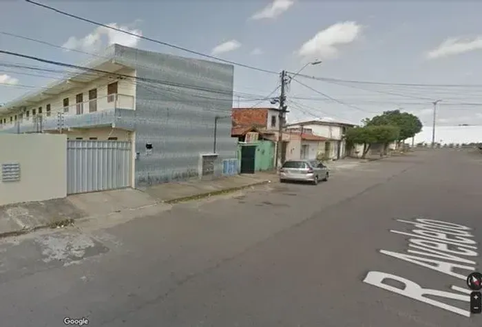 Imóvel para aluguel tem 50 metros quadrados com 1 quarto em Messejana - Fortaleza - CE