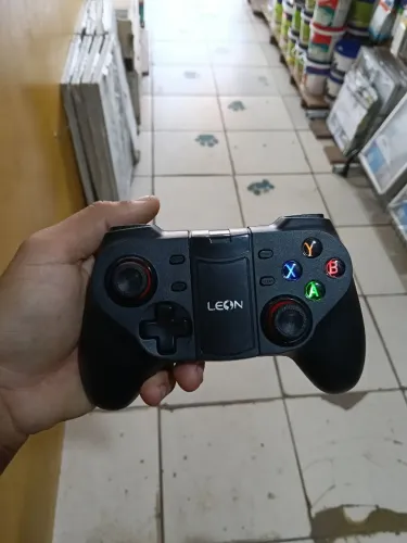 Controle via bluetooth para celular 