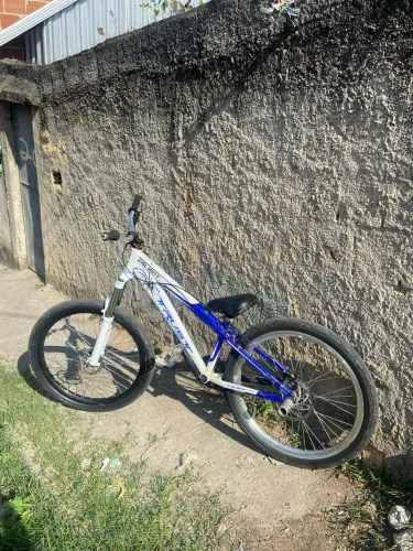Bicicleta Trust horizontal 26