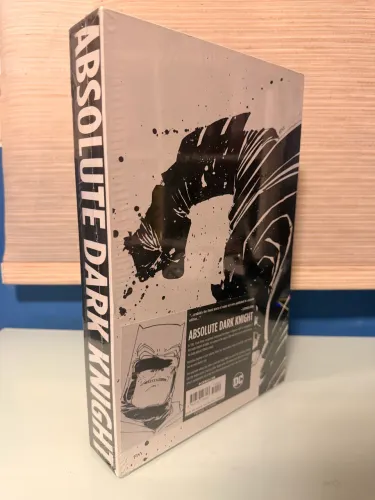 HQ BATMAN O Cavaleiro das Trevas / versão Absoluta / Importada