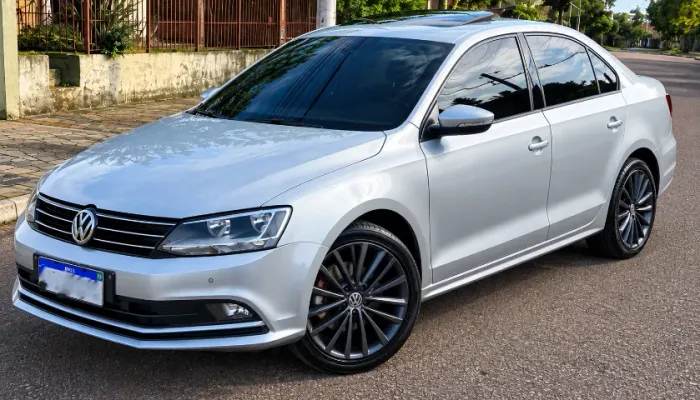 Volkswagen Jetta Comfortline 1.4 TSI 16V 4P Aut. 2016