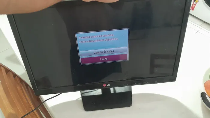 (Baixei)TV LG 22 polegadas, com defeito e sem a fonte