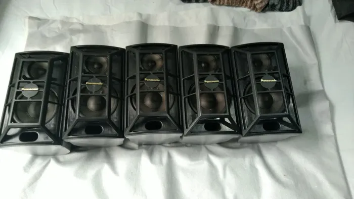5 Caixas Acústicas Panasonic (SB-AFC10)