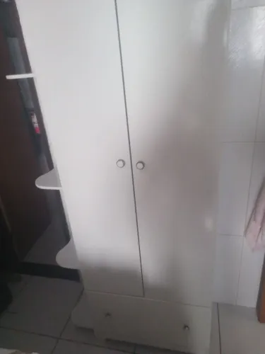 Guarda roupa infantil 