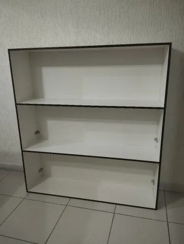 VENDO PRATELEIRA USADA