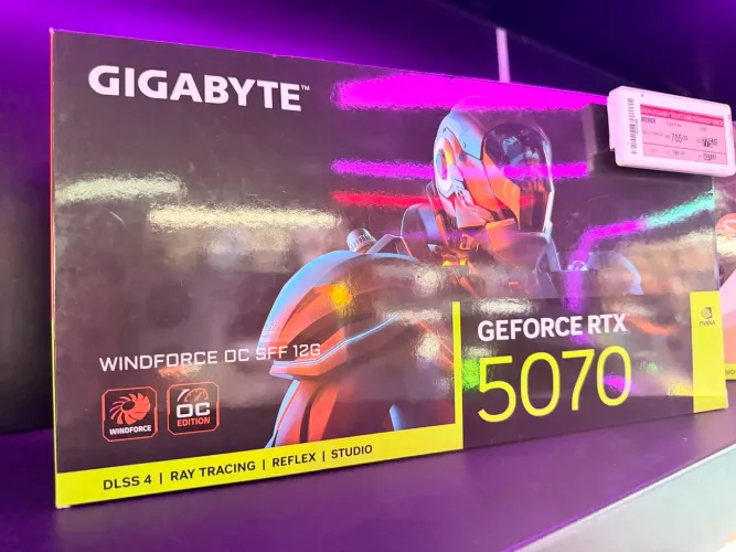 Giga Byte Rtx 5070 Novo Nvidea