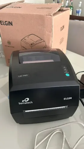 Impressora Térmica Elgin/Bematech L42 Pro USB na caixa mais 10 Rolos 10x15 e 8 Ribbons